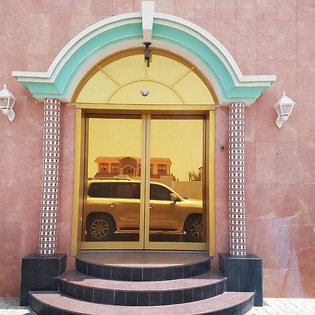 Al Majd Hotel ‘Ibrī Exteriör bild