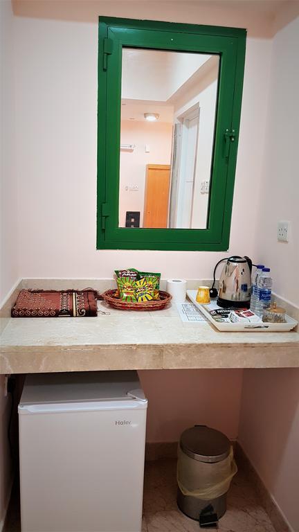 Al Majd Hotel ‘Ibrī Rum bild